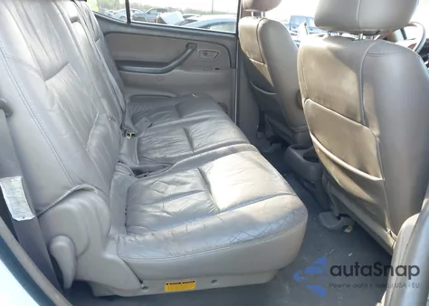 2004 Toyota Sequoia Sr5 V8 z USA, uszkodzony, nr VIN 5TDZT34A04S220874